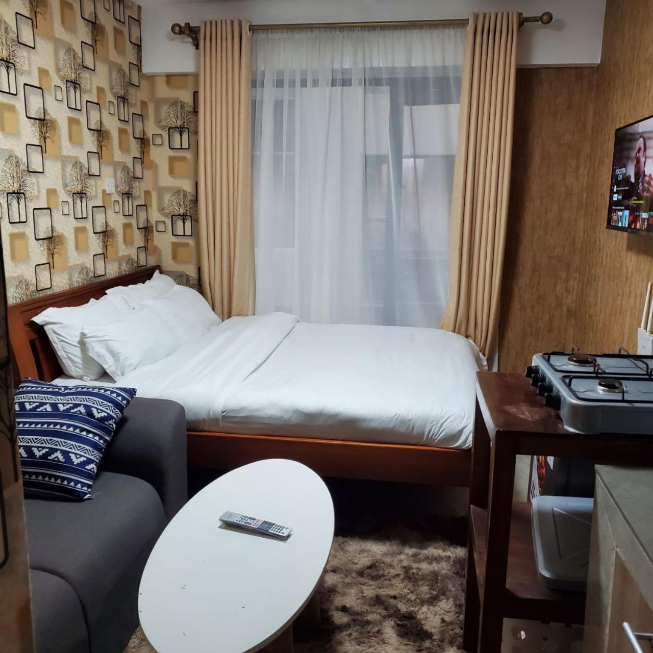 Lovely & Cozy Compact Studio Near Airport With Rooftop View Nairobi Exterior foto