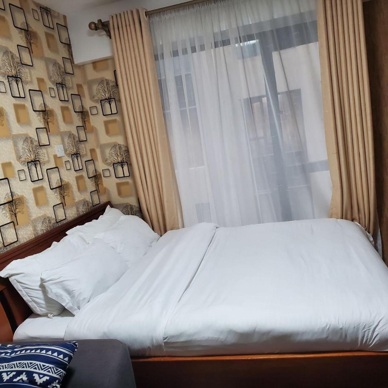 Lovely & Cozy Compact Studio Near Airport With Rooftop View Nairobi Exterior foto