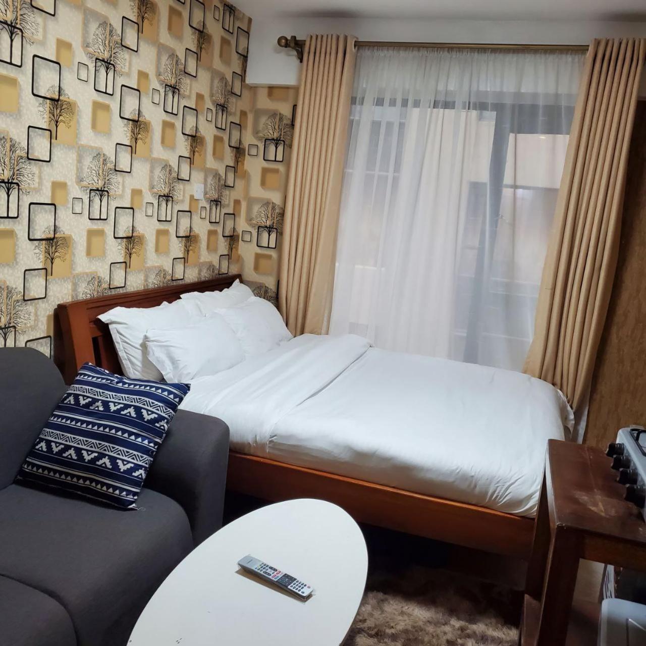 Lovely & Cozy Compact Studio Near Airport With Rooftop View Nairobi Exterior foto