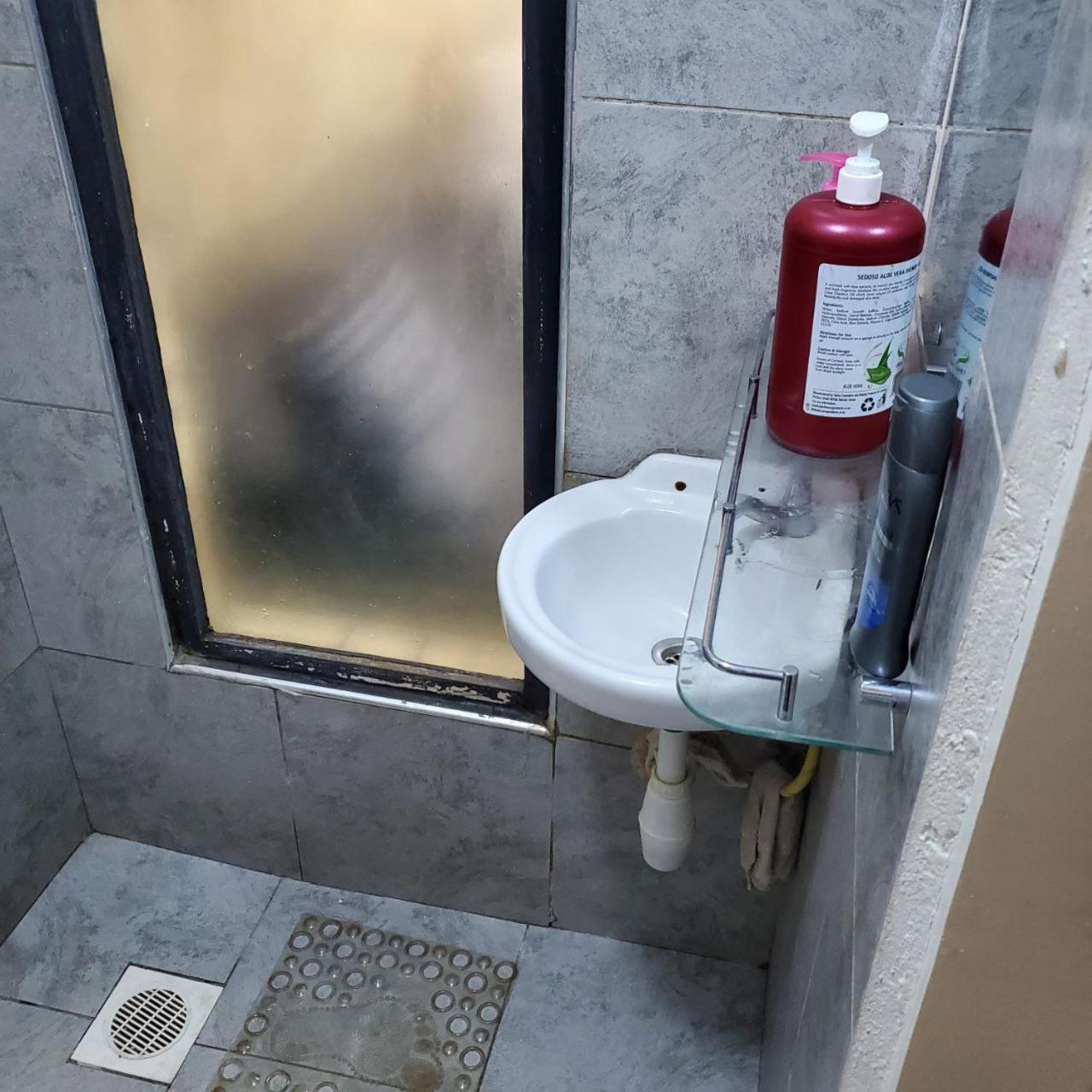 Lovely & Cozy Compact Studio Near Airport With Rooftop View Nairobi Exterior foto